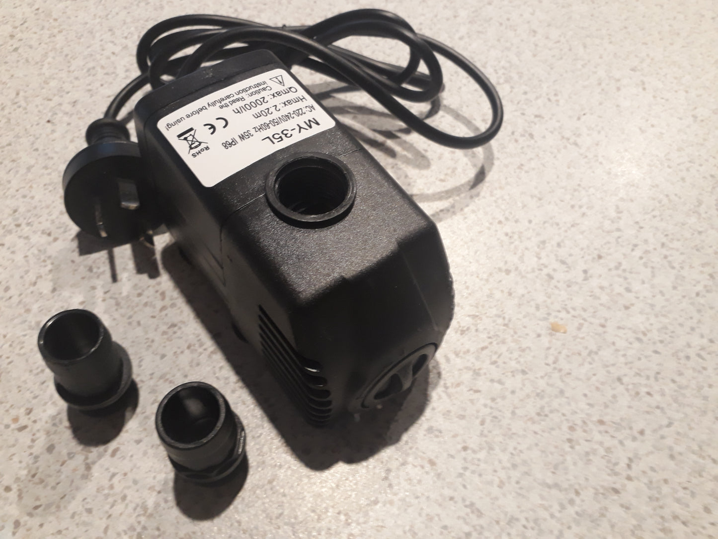 Submersible Water Pump 2000 l/h, max. height 2.2 m